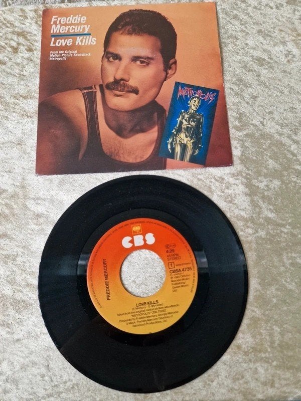 Freddie Mercury – Love Kills 7” Vinyl Single (1984), Ophalen of Verzenden, Gebruikt, Pop
