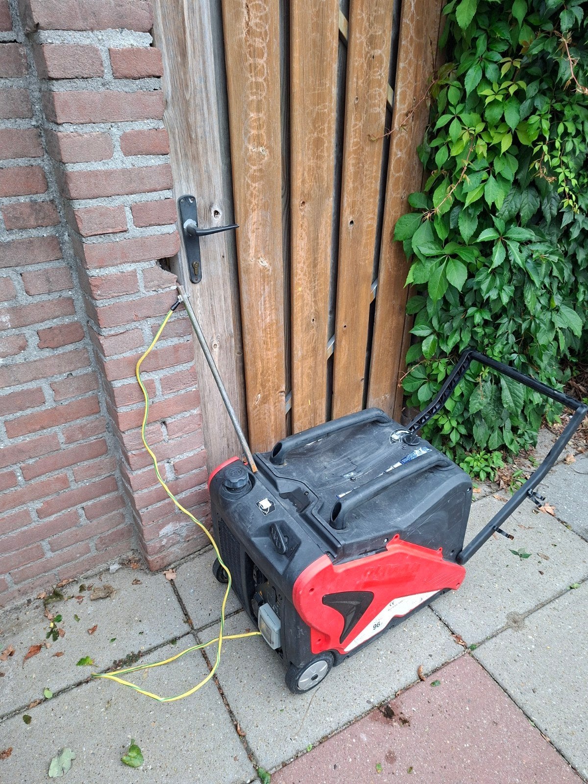 Silentpack Aggregaat Access 3000i - 3kVA, Ophalen, Gebruikt