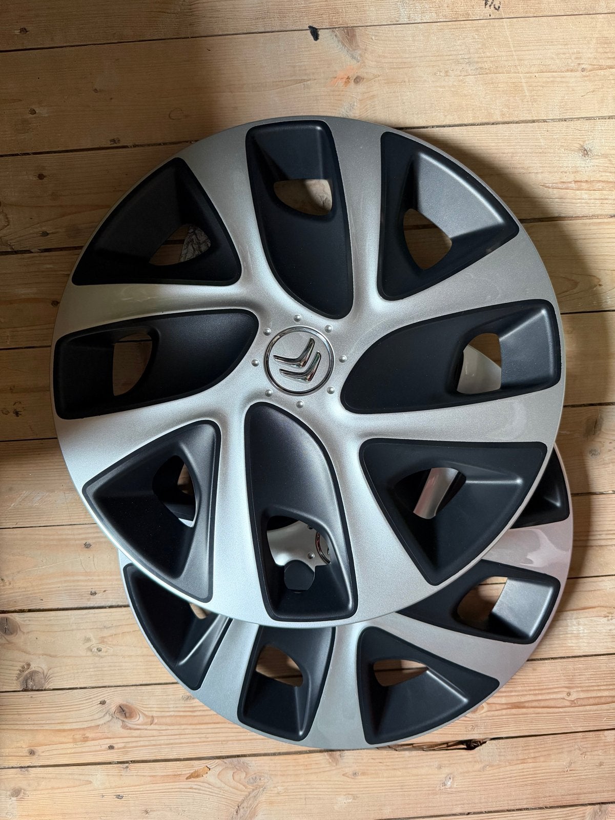 Citroën DS3 wieldoppen - Set van 2, Ophalen of Verzenden, Zo goed als nieuw