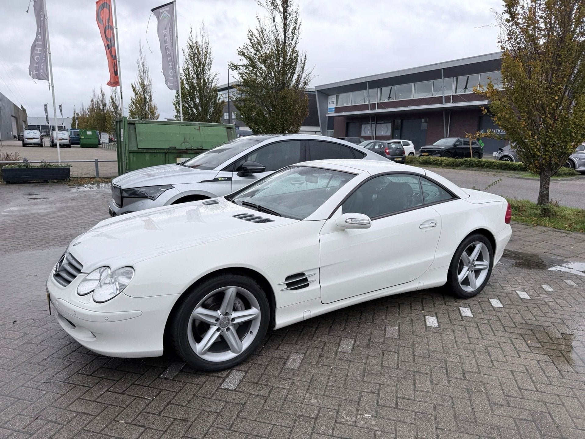 Mercedes-Benz SL-klasse 500 NIEUWSTAAT! INCL BTW! INRUIL MOG, Automaat, Dealer onderhouden, Achterwielaandrijving, Gebruikt