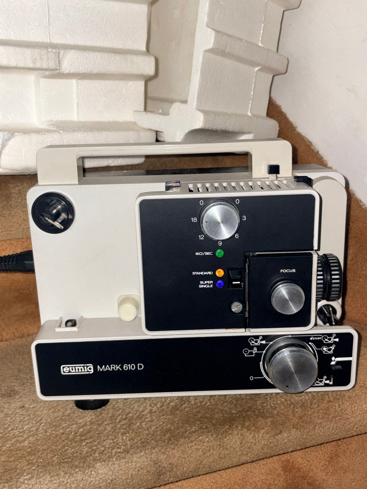 Eumig Mark 610 D, Ophalen of Verzenden, 1960 tot 1980, Projector