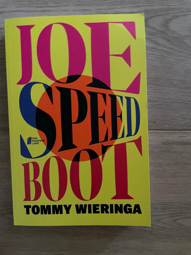 Joe Speedboot van Tommy Wieringa is nieuw Nieuw op Bol 16,49, Boeken, Literatuur, Ophalen of Verzenden, Nieuw