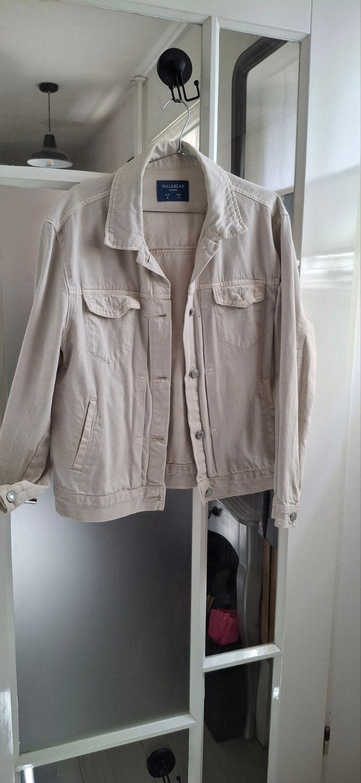 Spijkerjack, creme, van Pull en Bear, Kleding | Dames, Jassen | Zomer, Ophalen of Verzenden, Zo goed als nieuw, Maat 38/40 (M)