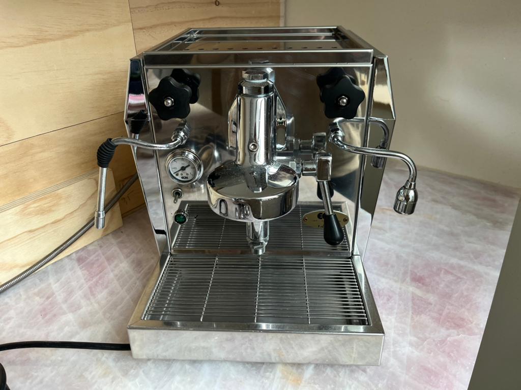 ECM Giotto E61 Espressomachine, Gebruikt, Espresso apparaat, Gemalen koffie, 2 tot 4 kopjes