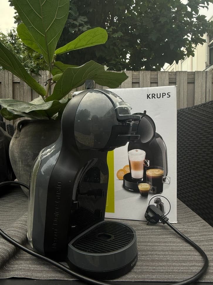 Krups Nescafé Dolce Gusto Mini Me Koffiezetapparaat, Koffiepads en cups, Koffiemachine, Ophalen of Verzenden, Zo goed als nieuw