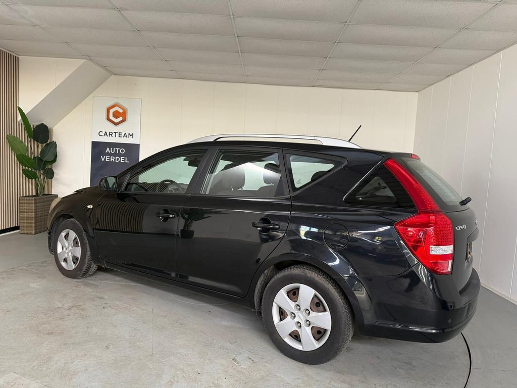 Kia Cee'd 1.4 CVVT X-tra Airco, LMV Volledige onderhoudshist, Voorwielaandrijving, Euro 5, Gebruikt, 1396 cc