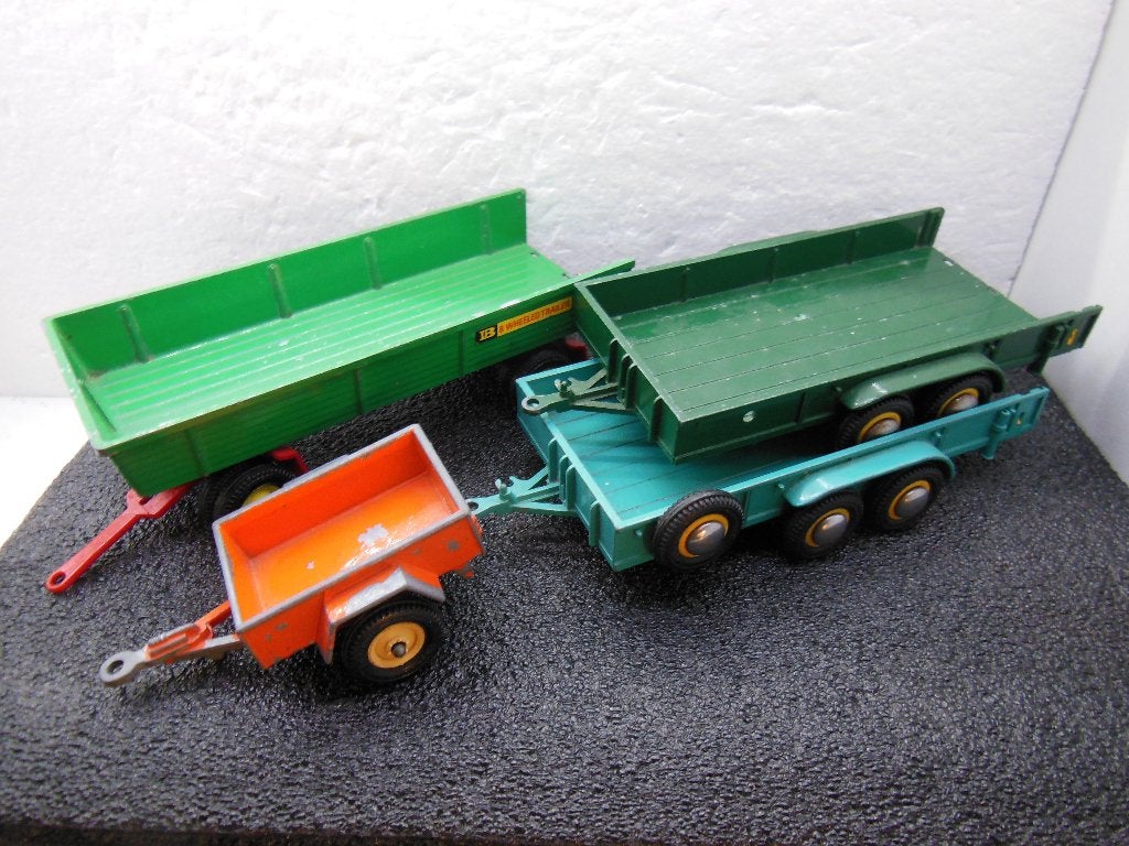 BRITAINS   - 4 x Aangers -  1;32/35  - Opruiming, Ophalen of Verzenden, Gebruikt, Tractor of Landbouw, Britains