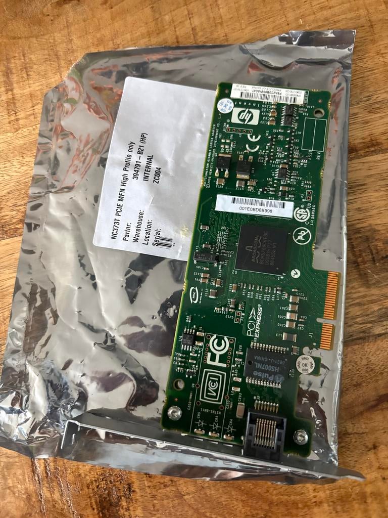 2x HP NC373T PCIe Multifunction Gigabit Server Adapter NIEUW, Computers en Software, Videokaarten, Nieuw, Overige chipsets, PCI-Express 1.0
