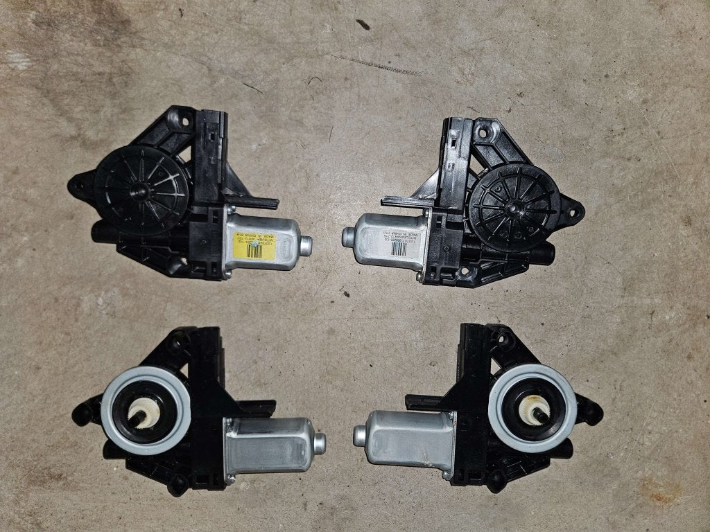 ELEKTRISCHE PORTIERRUITMOTOR VOLVO V60, Niet ingevuld, Gebruikt, Niet ingevuld, Ophalen of Verzenden