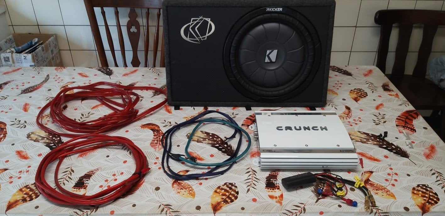 Kicker 10cvt 102 auto subwoofer Crunch GTI versterker, Ophalen, Zo goed als nieuw