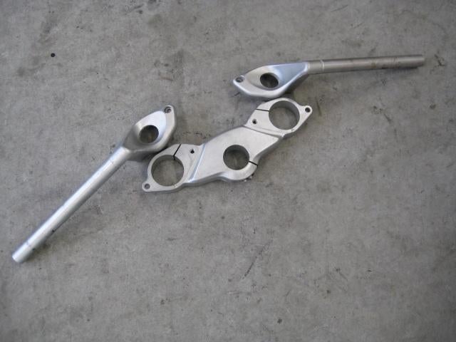ST2 1000 1999 Balhoofdplaat met risers, Motoren, Onderdelen | Ducati, Ophalen of Verzenden, Gebruikt