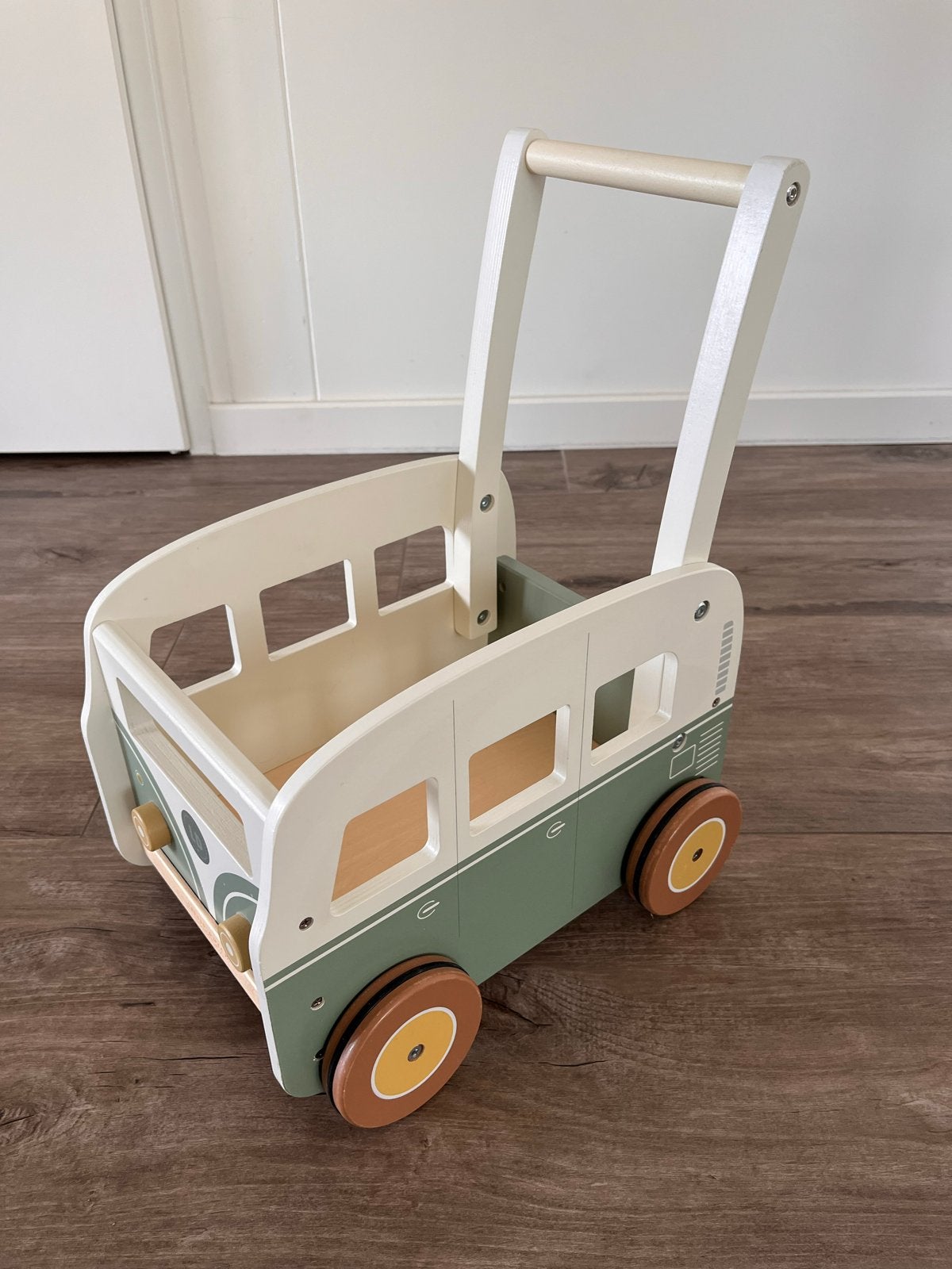 Houten loopwagen in camper-stijl, Ophalen, Zo goed als nieuw, Duwvoertuig