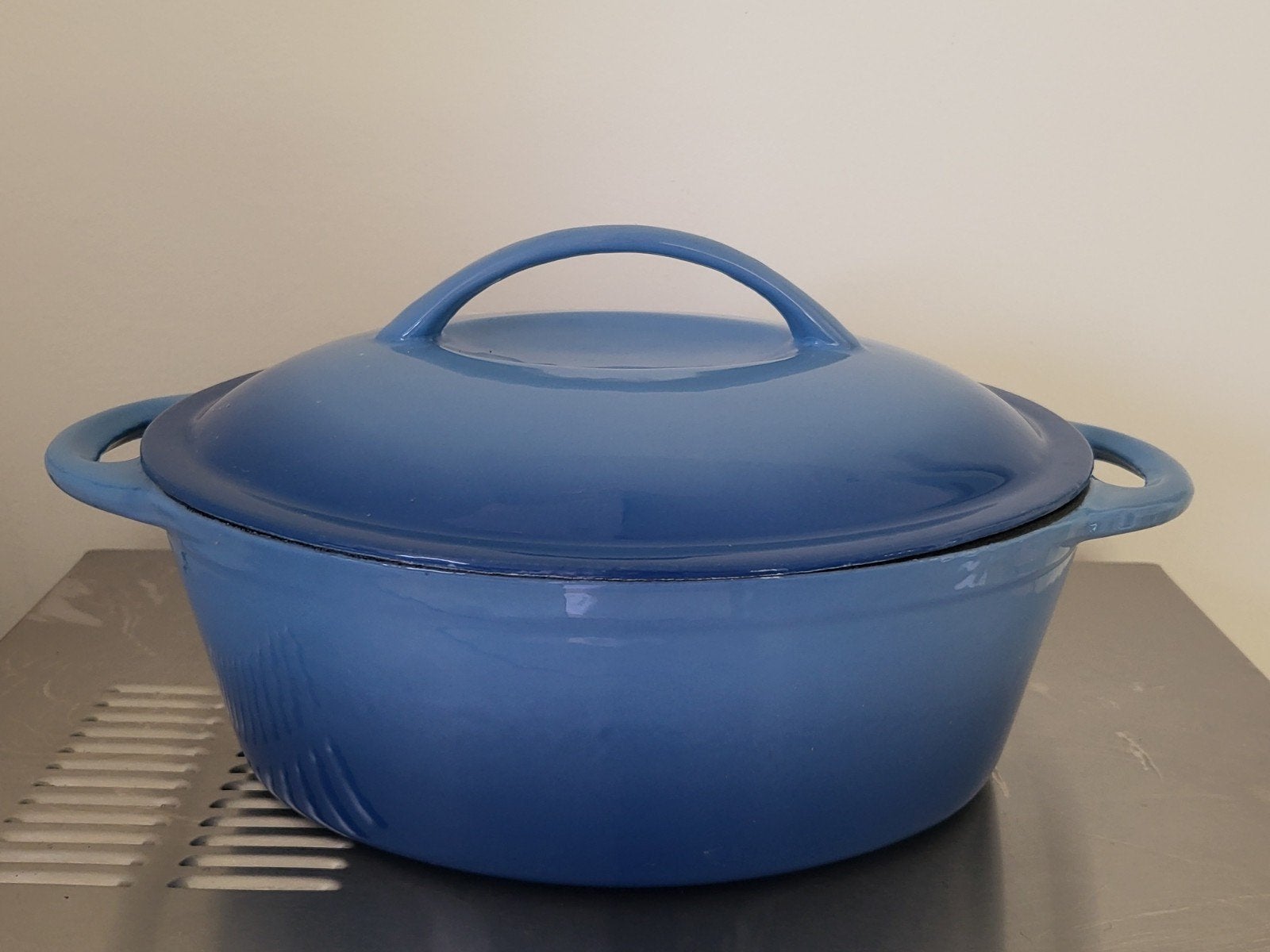 Blauwe faitout gietijzeren braadpan 30cm - Ongebruikt, Huis en Inrichting, Keuken | Potten en Pannen, Nieuw, Ophalen of Verzenden
