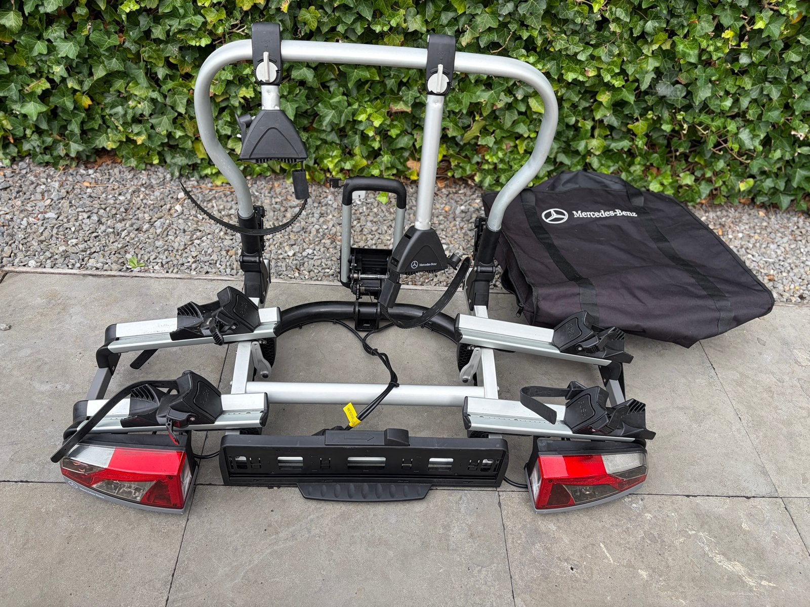 Fietsendrager Mercedes, Ophalen, Zo goed als nieuw, 2 fietsen, Trekhaakdrager