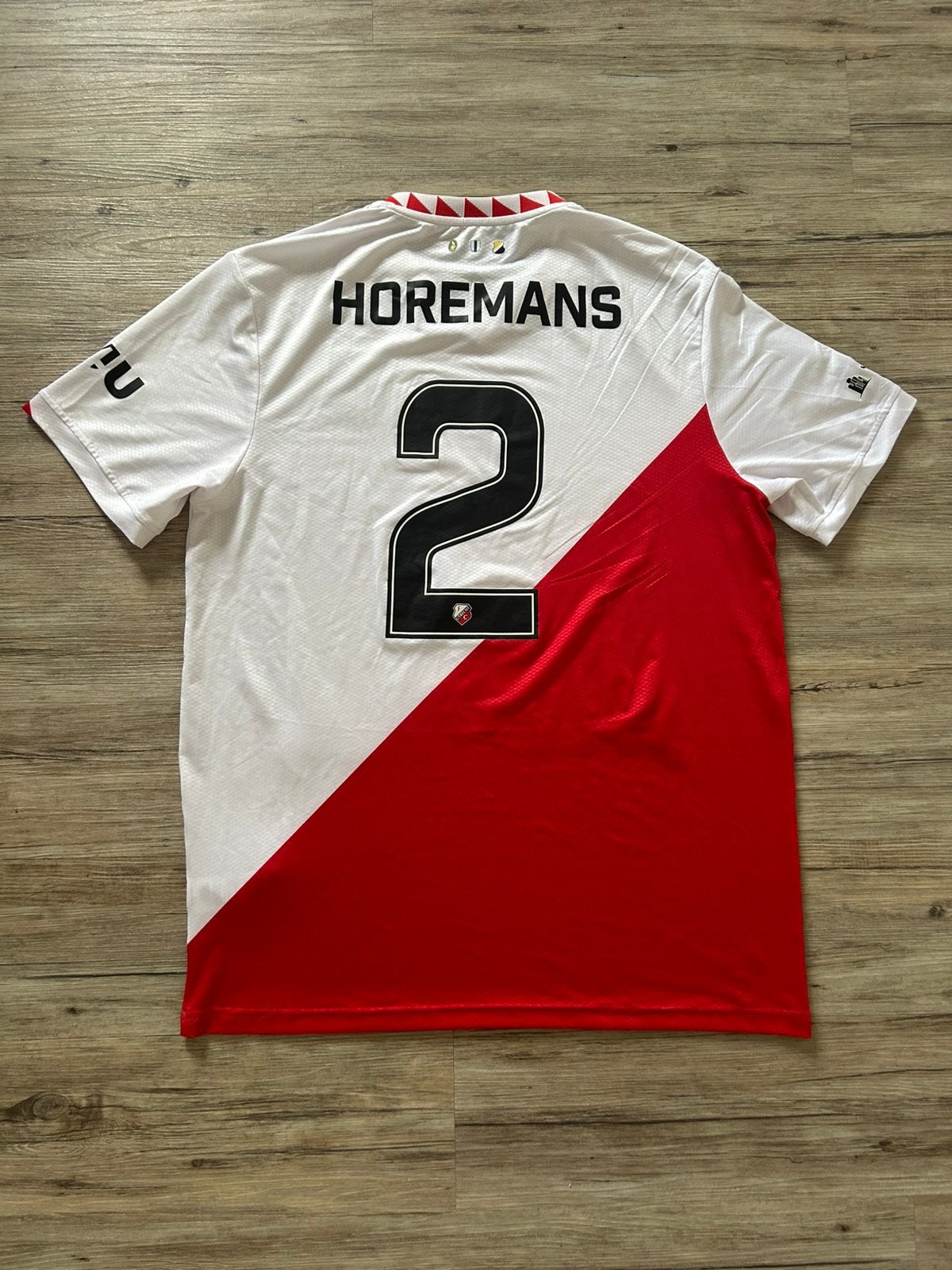 MATCHWORN FC Utrecht Thuisshirt 24/25 Horemans #2 - Maat L, Maat L, Ophalen of Verzenden, Zo goed als nieuw, Shirt
