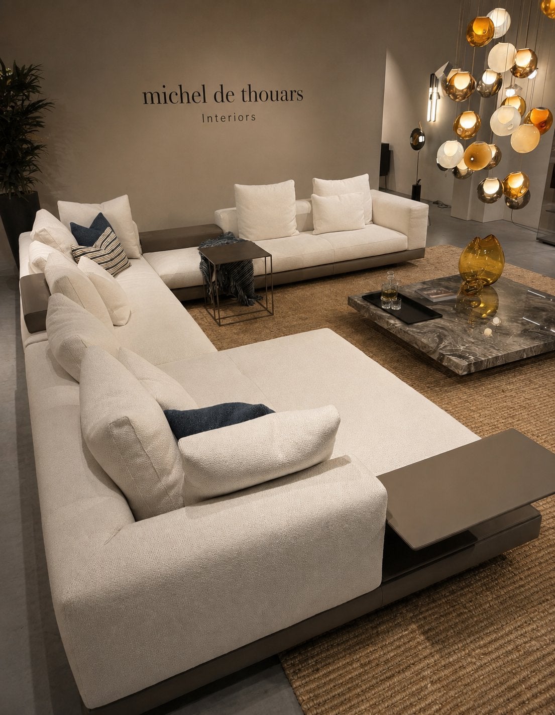 Minotti Connery 01 configuration 479x377 stof Tibet naturale, Huis en Inrichting, 125 cm of meer, Info@micheldethouars.nl, Minotti