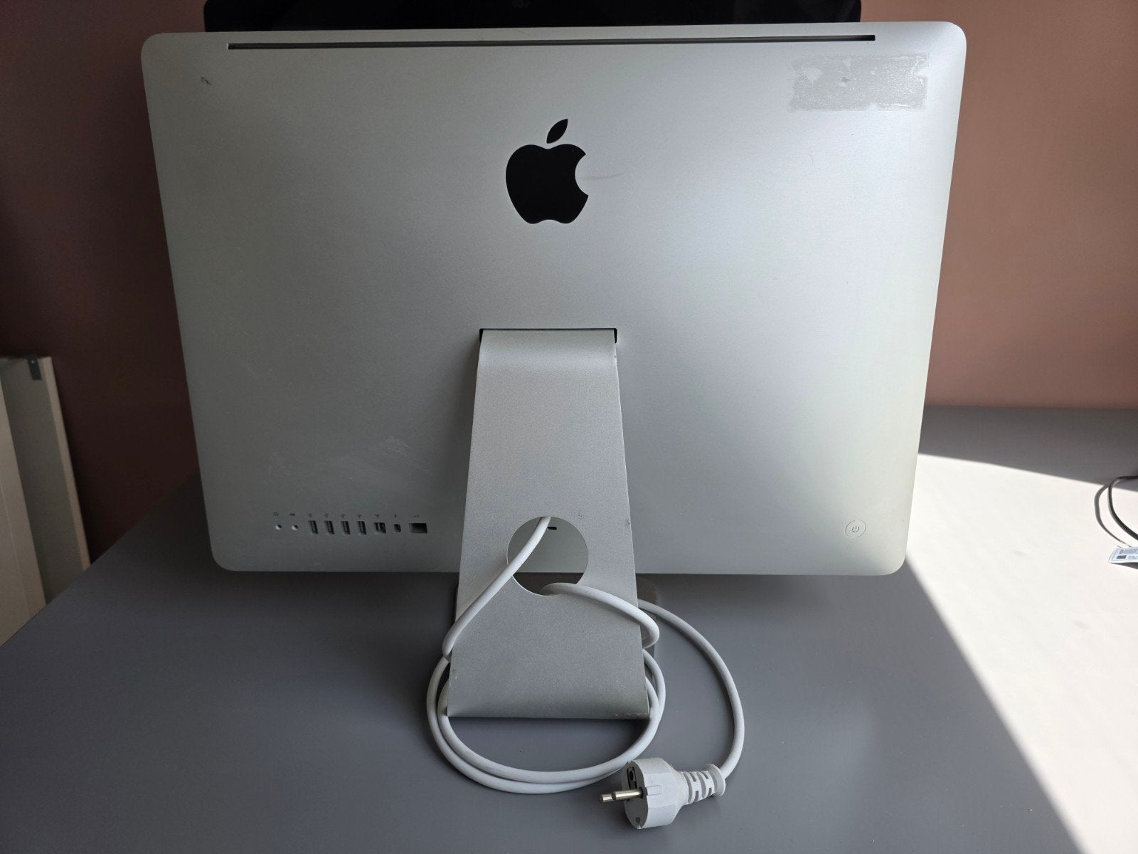 Apple iMac 21,5 inch - i5 3.2 GHz - Nette staat, Ophalen, Gebruikt, Minder dan 4 GB, IMac