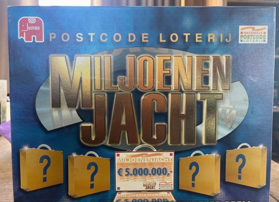 Miljoenenjacht bordspel  Postcode Loterij, Drie of vier spelers, Verzenden, Gebruikt