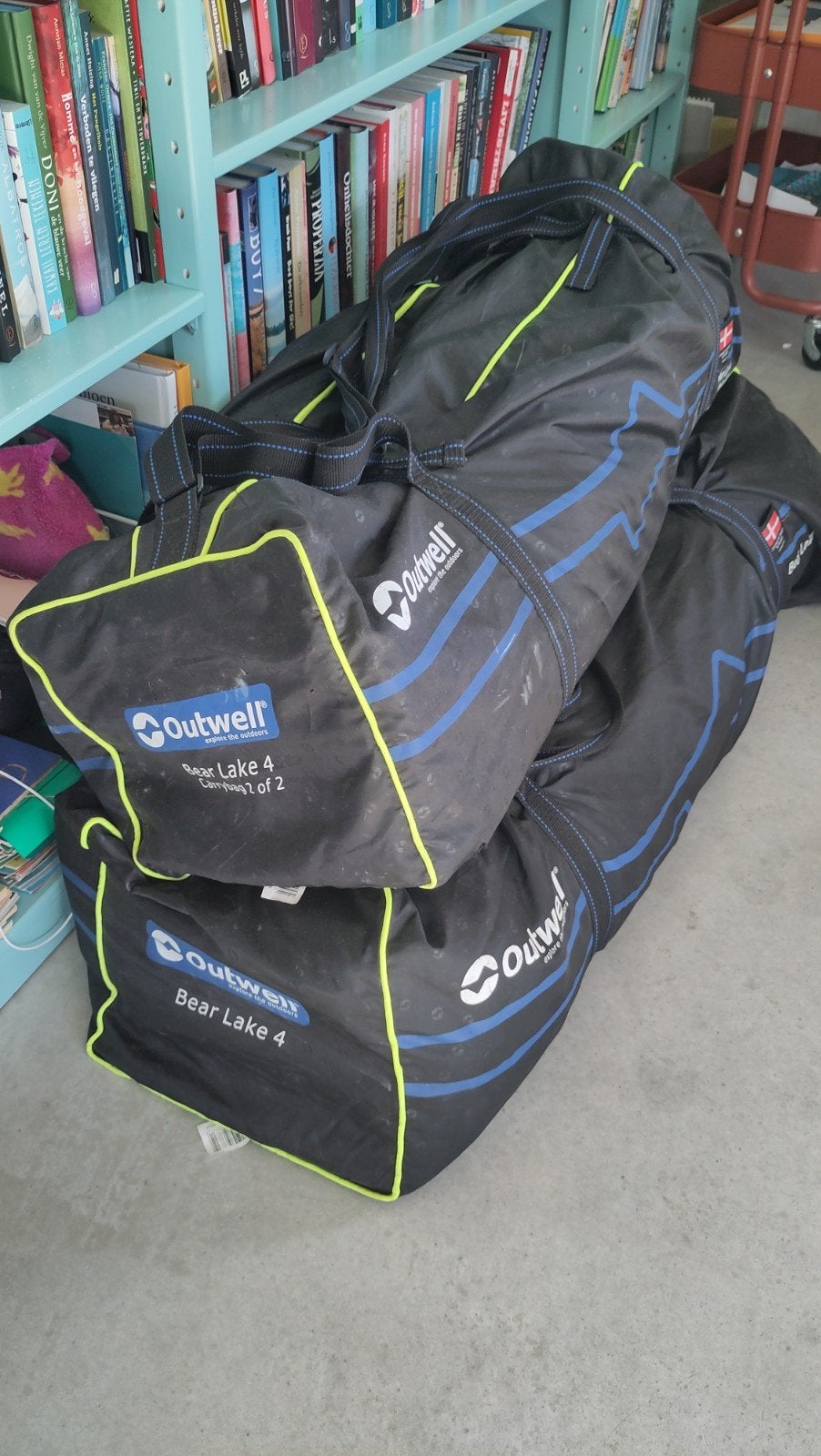 Outwell Bear Lake 4p ruime tunneltent, Caravans en Kamperen, Tenten, Ophalen, Gebruikt, Tot en met 4