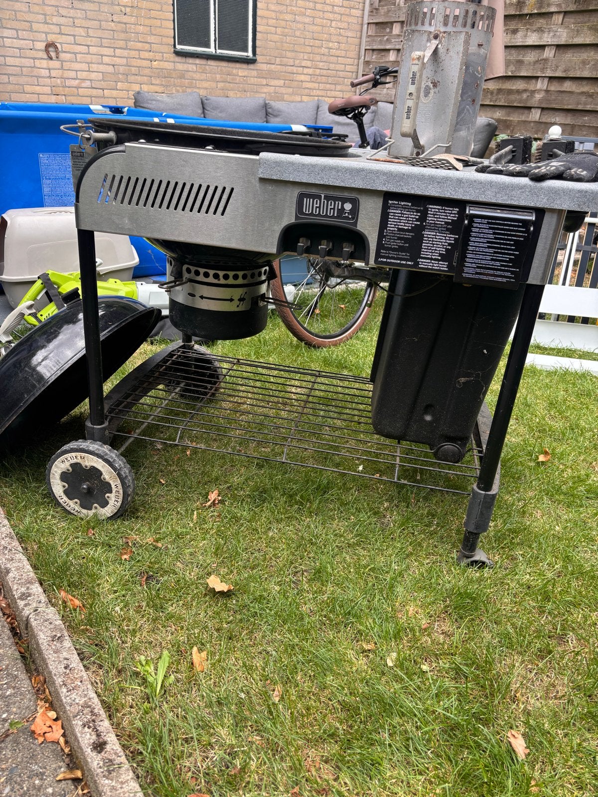 Weber barbecue met hoes, Ophalen, Gebruikt