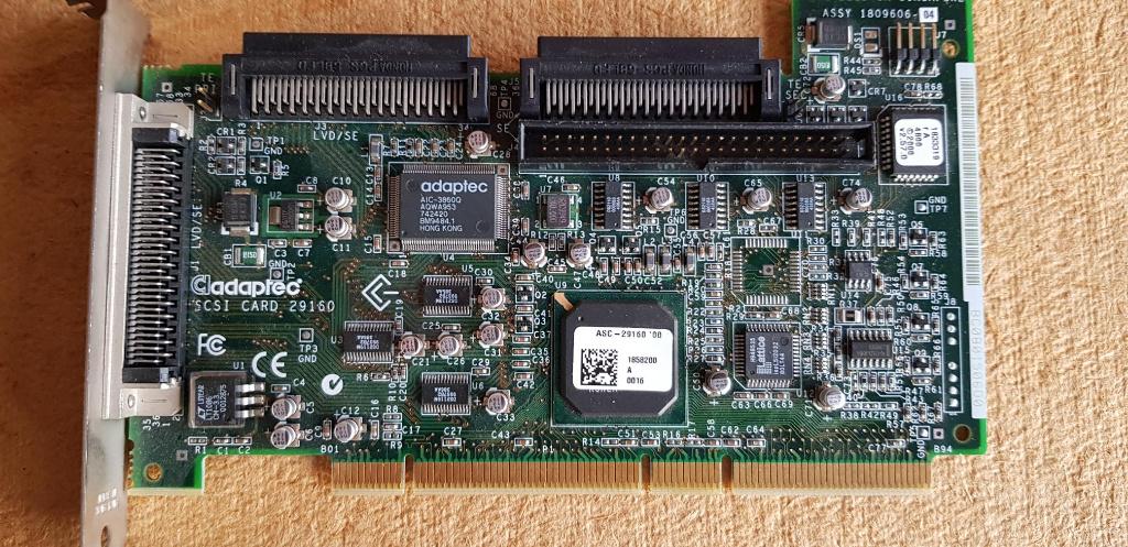 Adaptec scsi card 29160 kaarten en kabels, Computers en Software, Vintage Computers, Ophalen of Verzenden