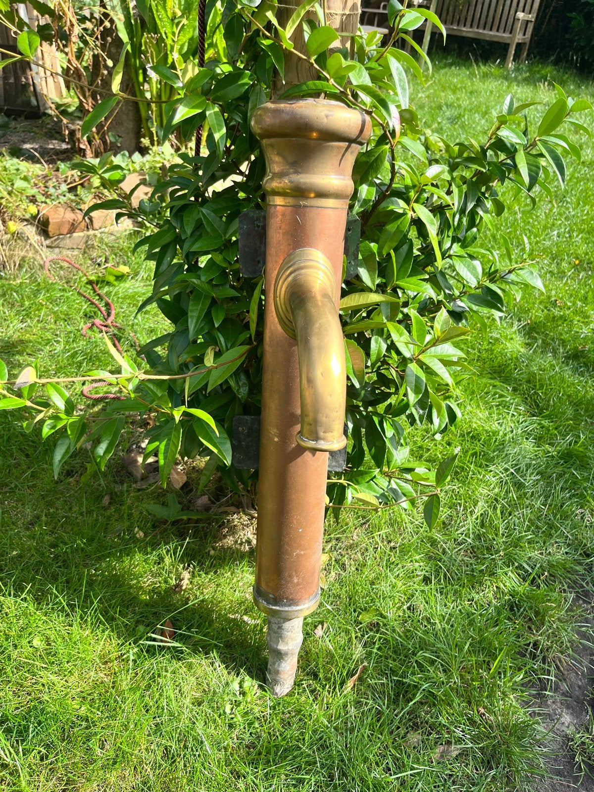 Antieke koperen waterpomp voor tuin of decoratie, Antiek en Kunst, Ophalen, Koper