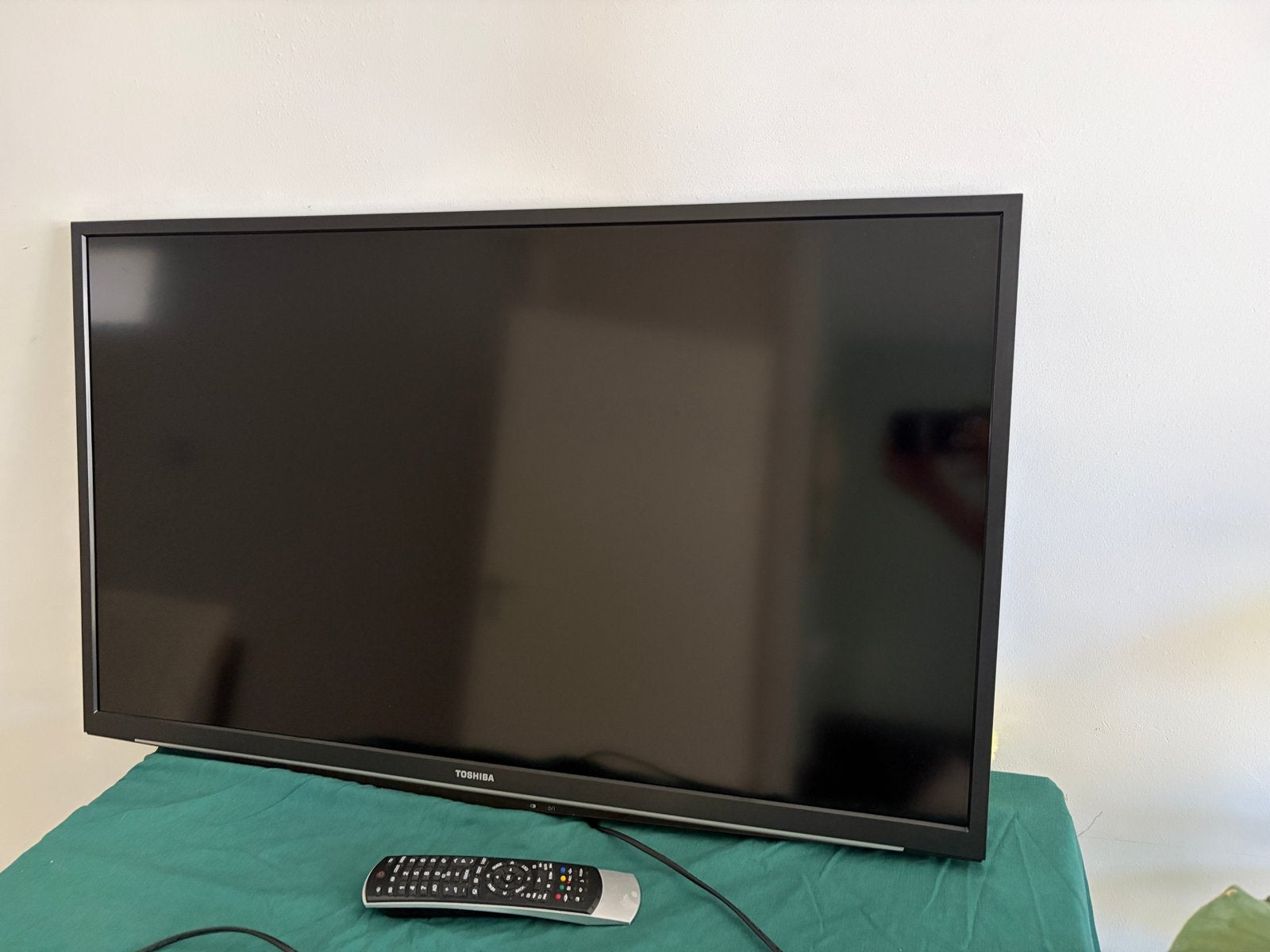 Toshiba 40 inch LCD TV - Niet Smart, Ophalen, 50 Hz, LCD, 100 cm of meer