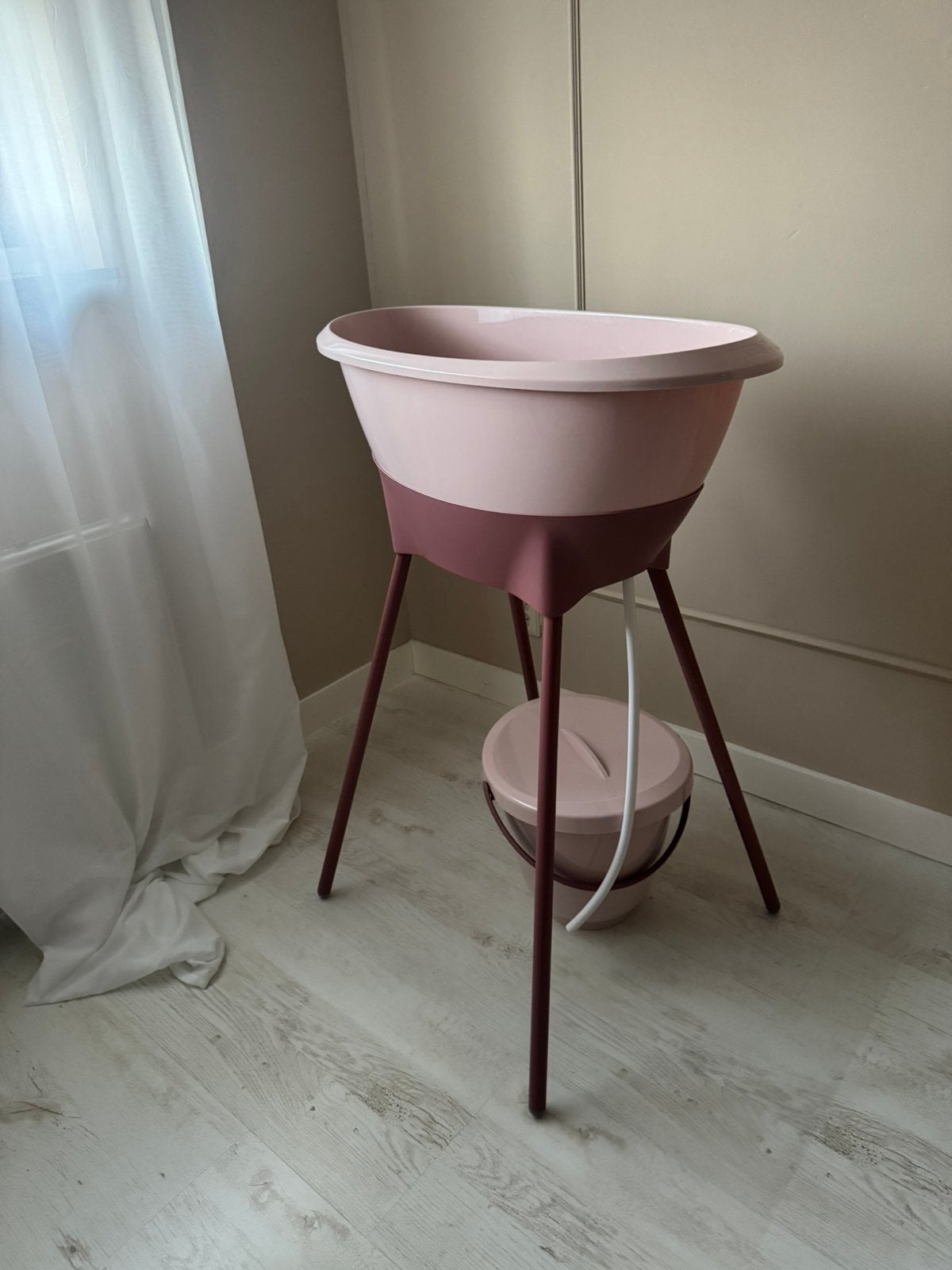 Luma badje Pink, Kinderen en Baby's, Ophalen, Nieuw, Badje