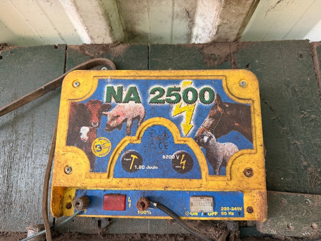 Schrikdraadapparaat: model NA 2500; 1,80 joule, Dieren en Toebehoren, Opfok