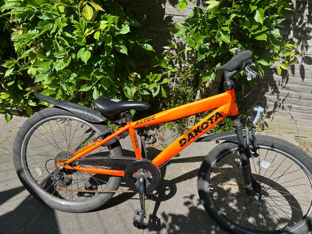 Mountainbike oranje 24 inch - Gebruikt, Fietsen en Brommers, Fietsen | Mountainbikes en ATB, Gebruikt, Ophalen, Overige merken
