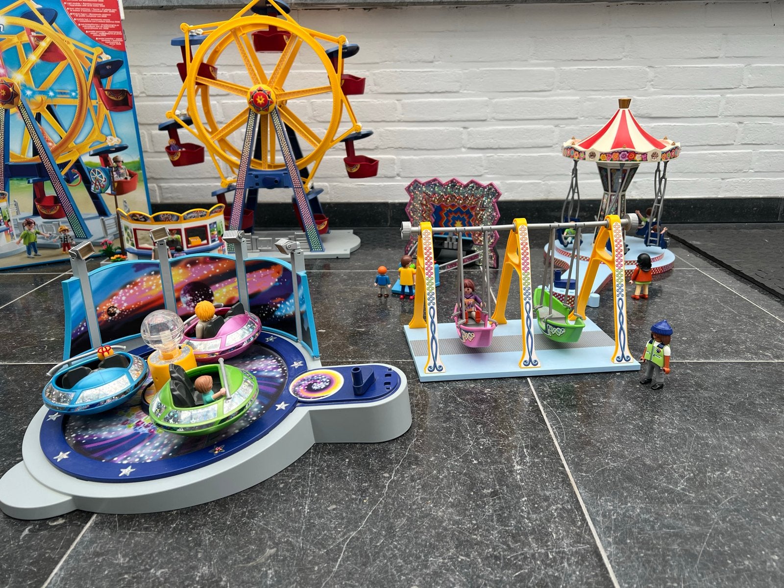 Playmobil Summer Fun Kermis attracties met dozen en boekjes, Ophalen, Gebruikt