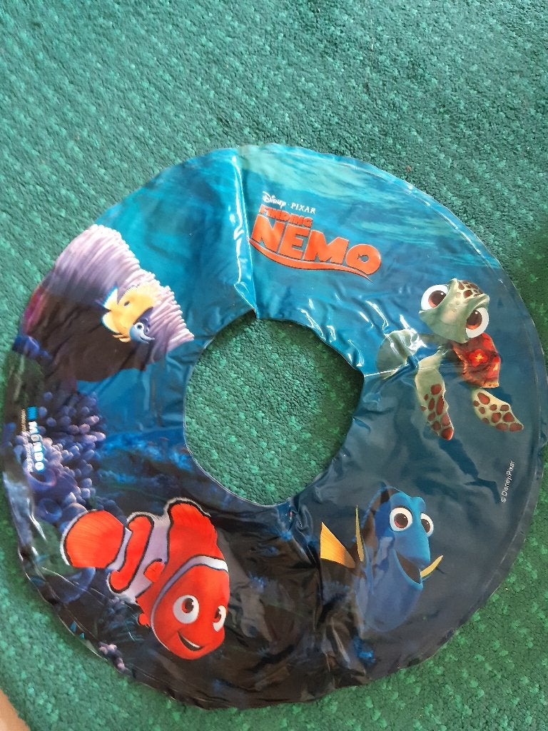buitenspeelgoed kleuter zwemband nemo, Ophalen of Verzenden, Nieuw, Fictie algemeen