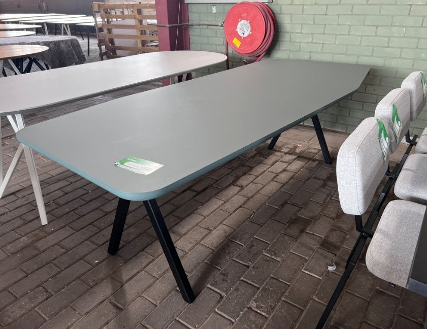 Studio Henk Eettafel Paper Groen HPL Slim X | Van €2989, nu, Huis en Inrichting, Tafels | Eettafels, Studio Henk, Studio Henk