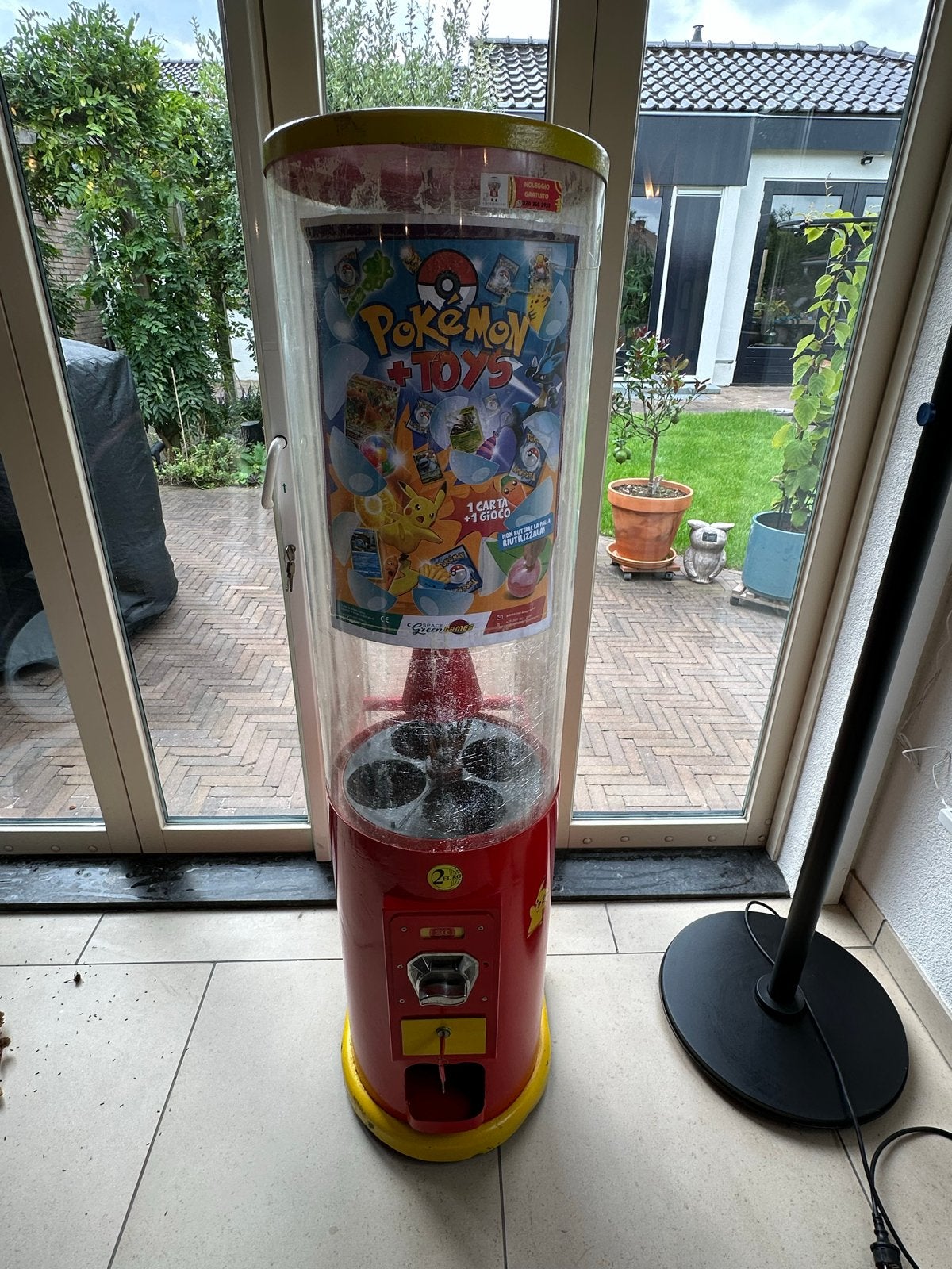 Pokémon + Toys Gumball Machine - 2 Euro, Ophalen, Gebruikt