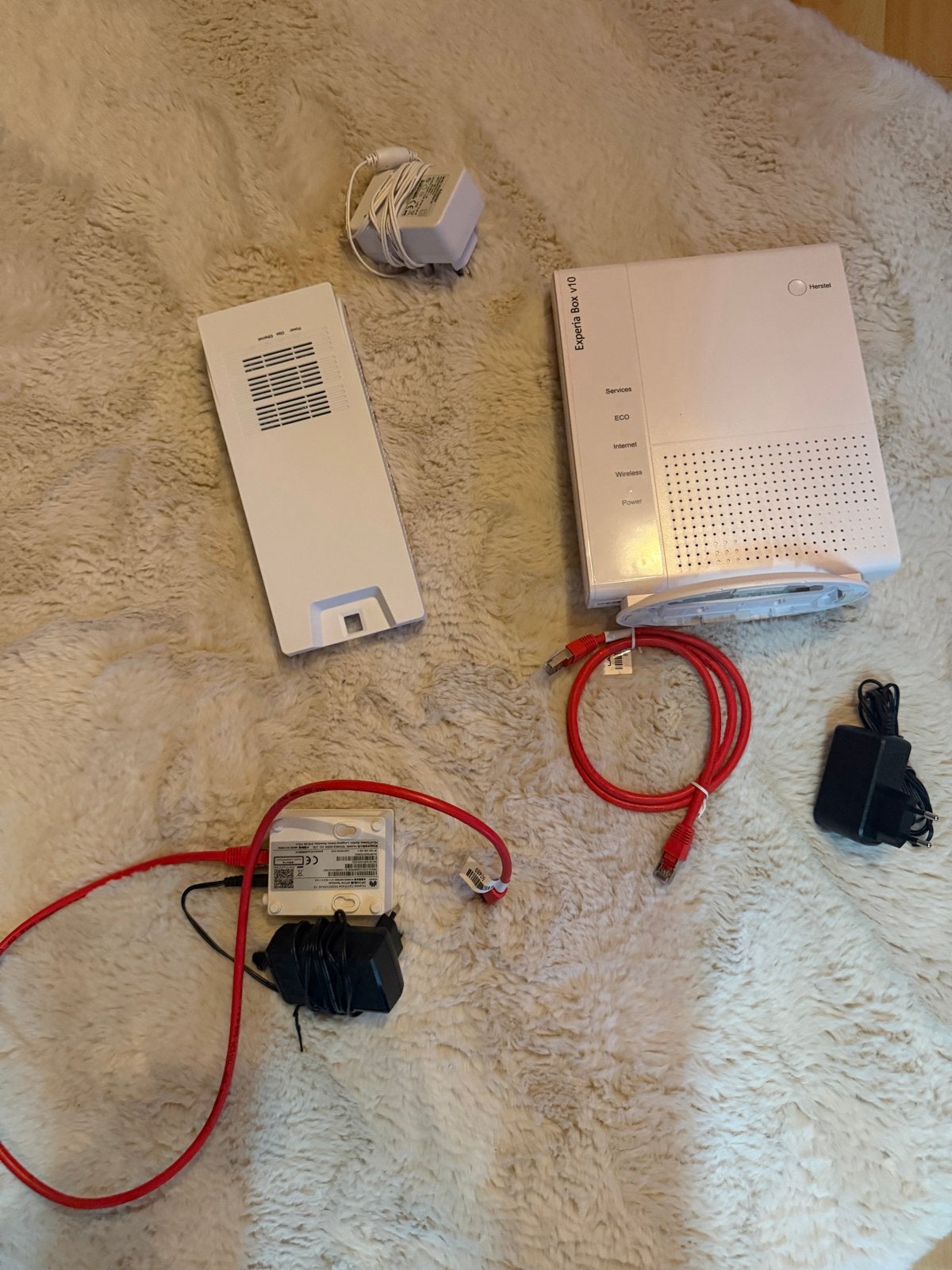 KPN Experia Box V10 Router met modem en accessoires, Ophalen of Verzenden, Gebruikt, Router met modem