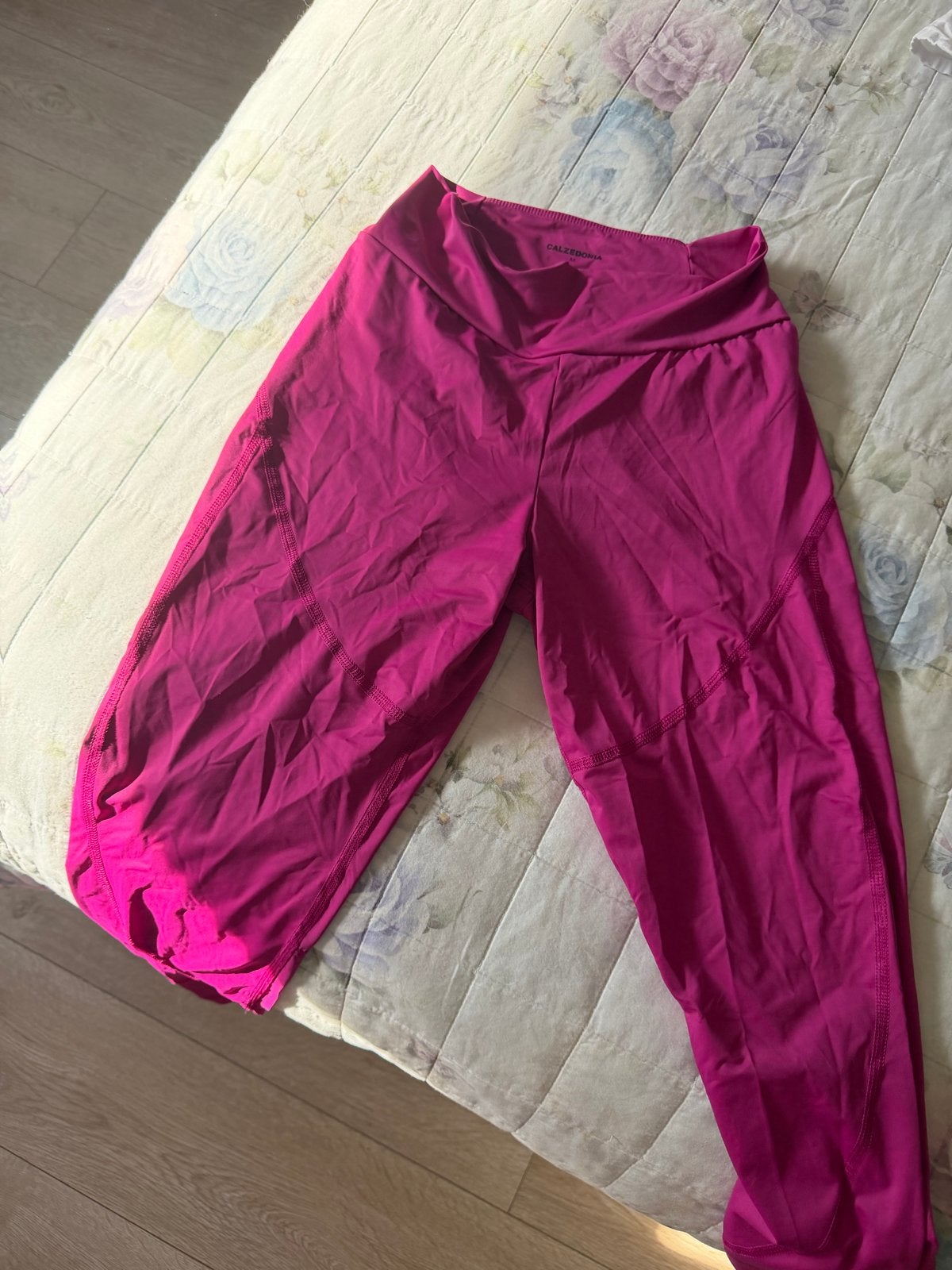 Nieuwe Calzedonia legging maat M, Legging, Nieuw, Maat 40/42 (M), Ophalen of Verzenden