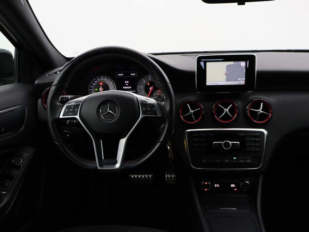 Mercedes-Benz A-klasse 250 SPORT 211 PK AUT. AMG + CAMERA |, Auto's, Mercedes-Benz, 730 kg, Gebruikt, Euro 6, 4 cilinders