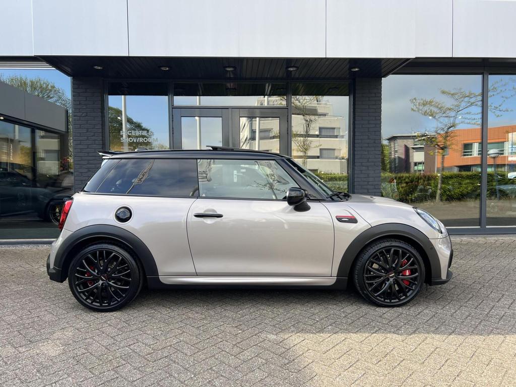 Mini Mini 2.0 John Cooper Works I NL Auto I Dealer ond I BTW, Auto's, Mini, 1998 cc, Gebruikt, 4 cilinders, 4 stoelen