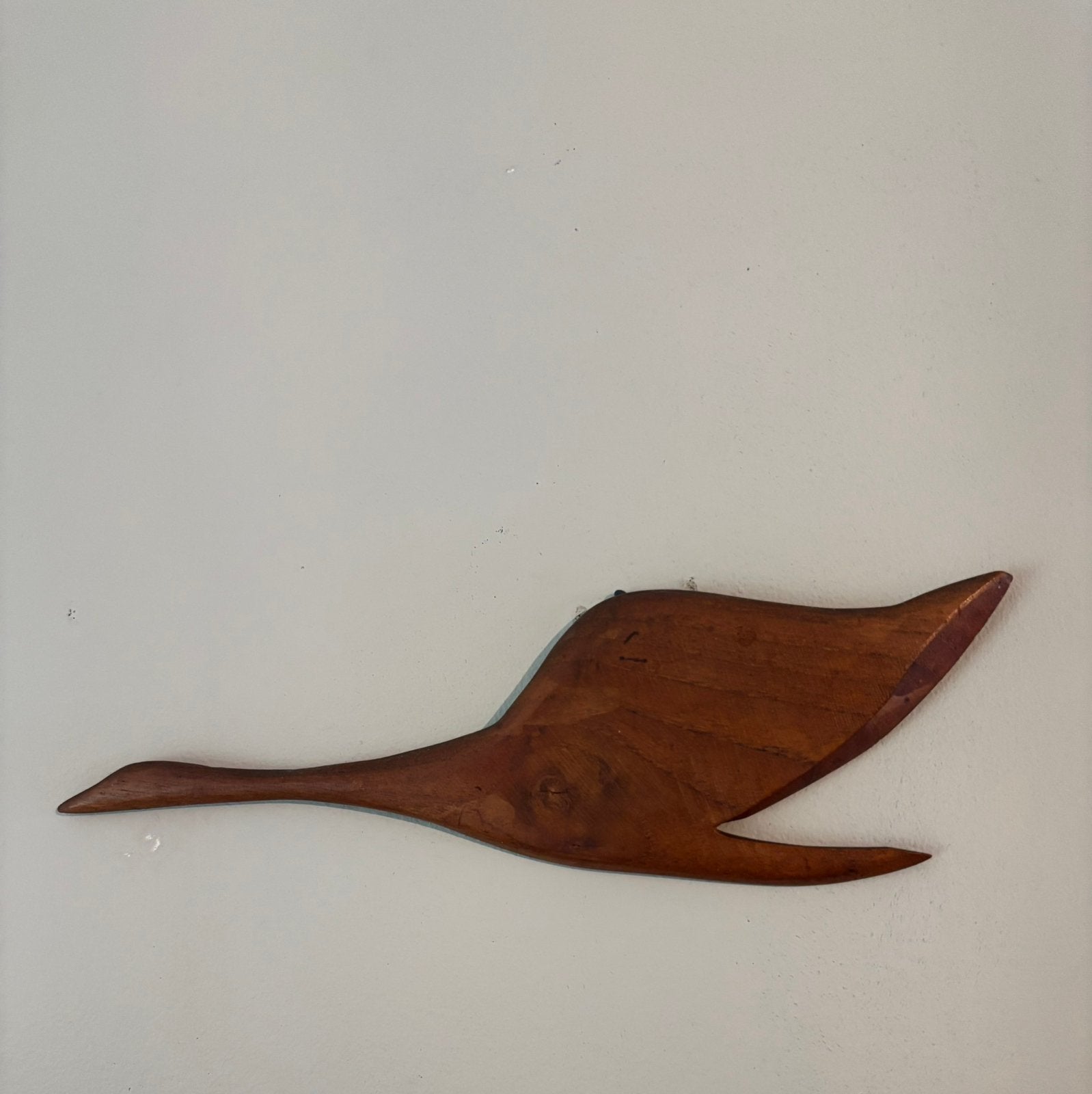 Vintage houten wanddecoratie van een vliegende vogel, Ophalen of Verzenden, Handgemaakt, Wanddecoratie, 20 - 50 cm