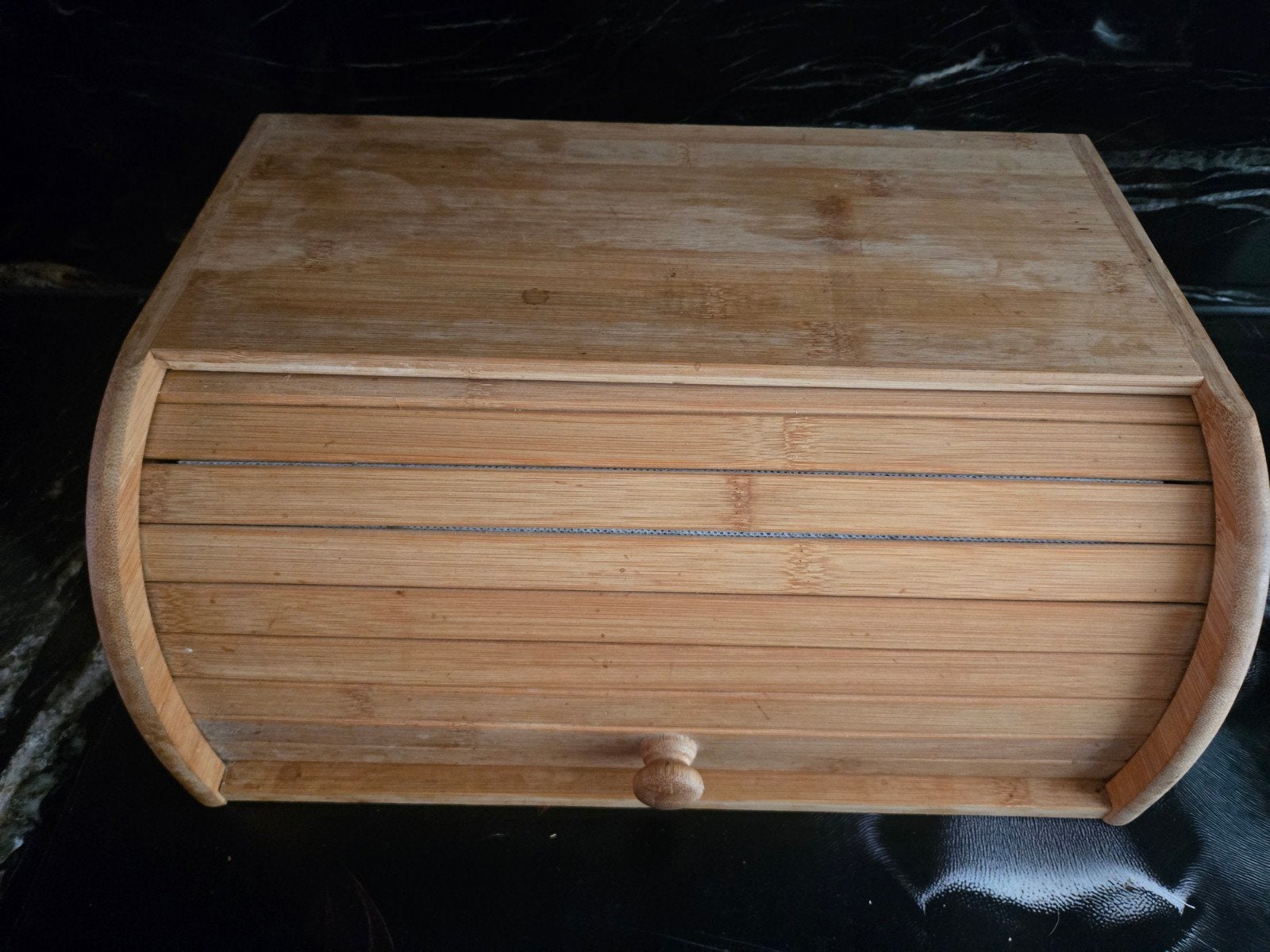 Handige, Ruime Broodbak, Brood bewaardoos, Hout, Hout, Ophalen of Verzenden, Zo goed als nieuw, Broodtrommel