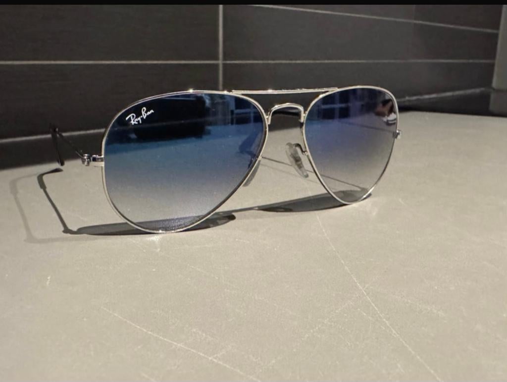 Ray Ban zonnebril., Sieraden, Tassen en Uiterlijk, Zonnebrillen en Brillen | Heren, Overige merken, Blauw, Ophalen of Verzenden