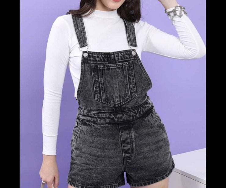 Zwarte denim tuinbroek short - Maat M, Maat 38/40 (M), Kort, Zwart, Ophalen of Verzenden