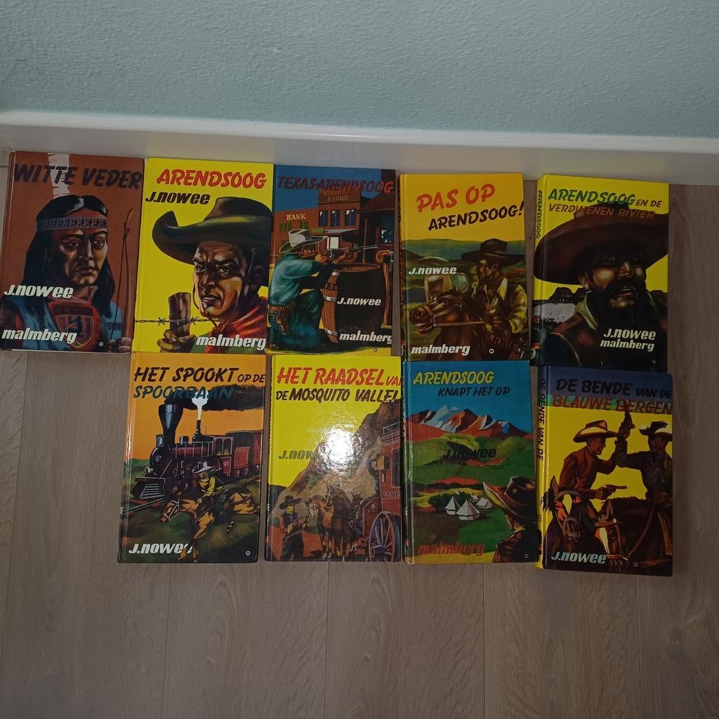 Vintage Boeken: Arendsoog en Snuf de Hond Collectie, Ophalen, Gelezen, J. Nowee, Piet Prins