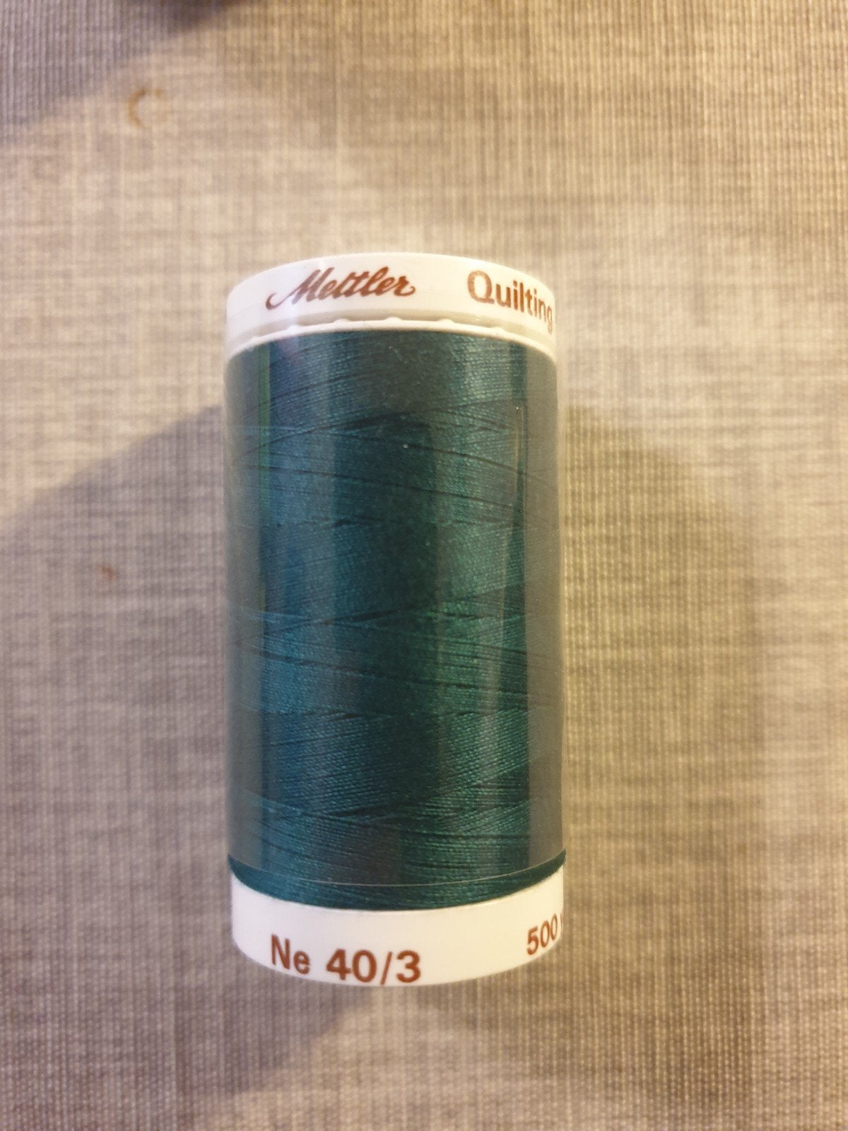 7 nieuwe Mettler Quilting klosjes, Ophalen of Verzenden, Nieuw, Garen of Naald(en)