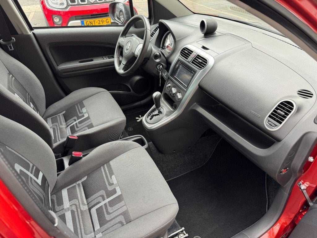 Suzuki SPLASH 1.2 Comfort AUTOMAAT Airco / Camera / PDC - Un, Met garantie (alle), Origineel Nederlands, Bedrijf, 200 kg