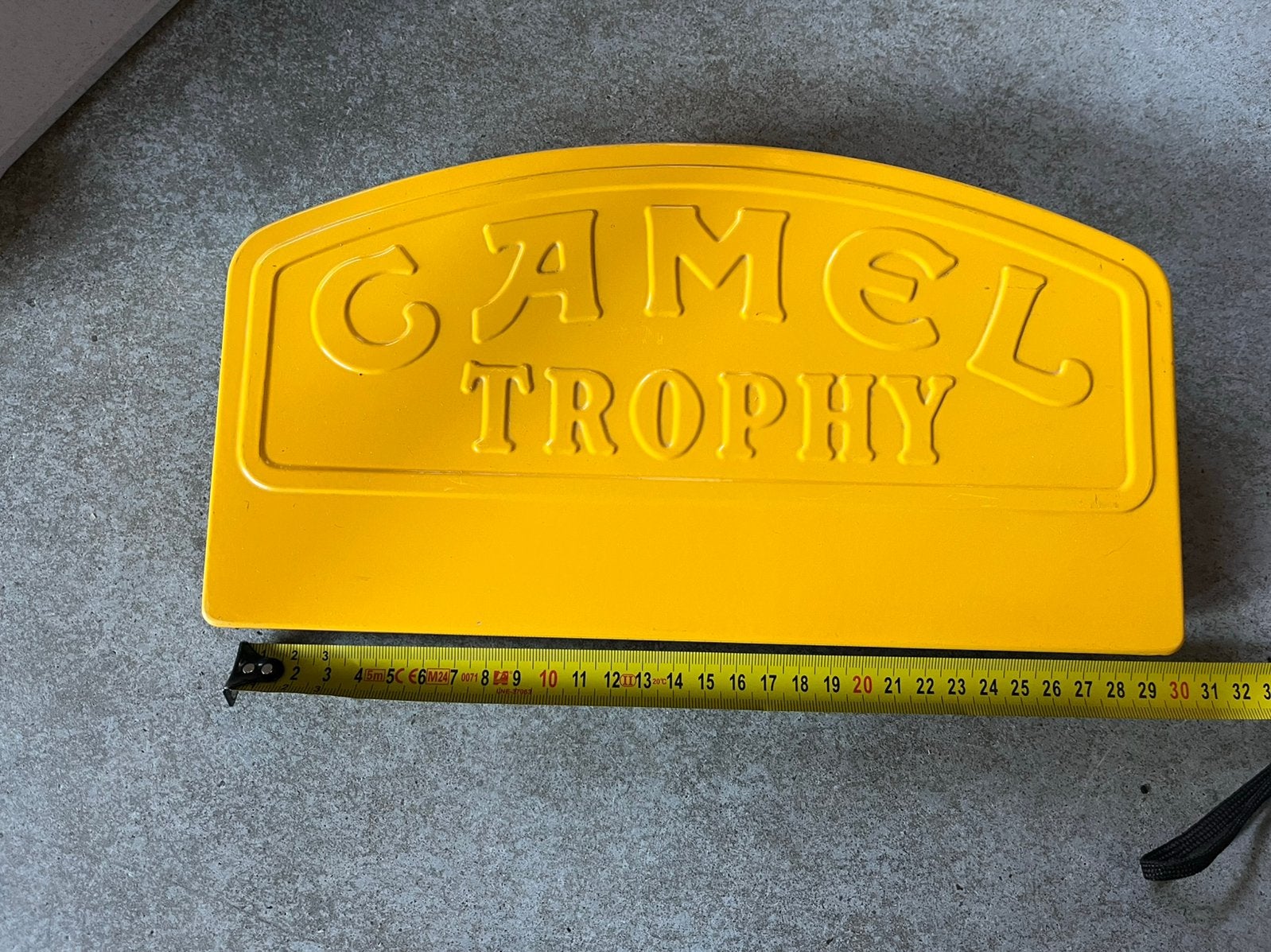 Ijzeren blik “ CAMEL TROPHY”, Verzamelen, Ophalen of Verzenden, Zo goed als nieuw, Overige, Overige merken