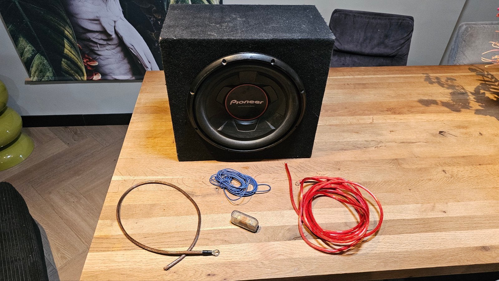 12" pioneer subwoofer met 560w versterker, Auto diversen, Autospeakers, Ophalen