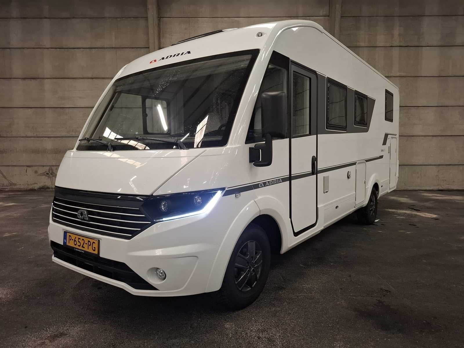 2020 Adria Sonic Axess 700 DC Camper, Caravans en Kamperen, Campers, Bedrijf, Adria, Handgeschakeld, Diesel