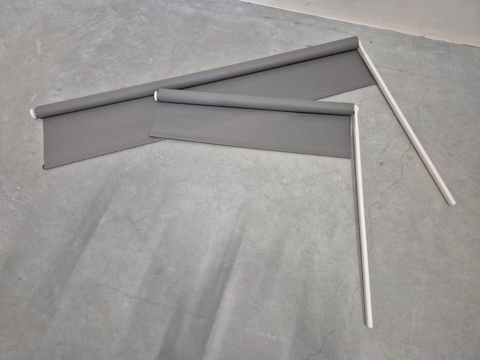 2x IKEA Fridans rolgordijn - 140x195cm & 80x195cm, Ophalen, Verduisterend, Zo goed als nieuw, Rolgordijn