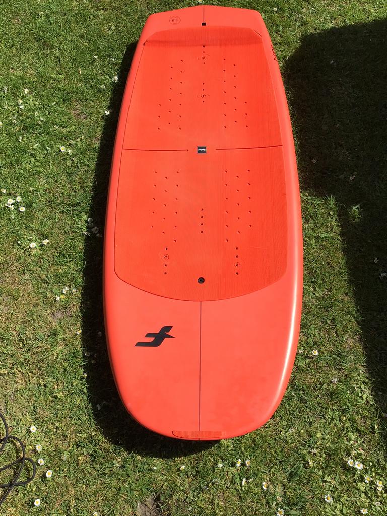 F-ONE Rocket Wing Foilboard 5.0 ( 60 liter ), Watersport en Boten, Wingsurfen, Ophalen of Verzenden, Zo goed als nieuw